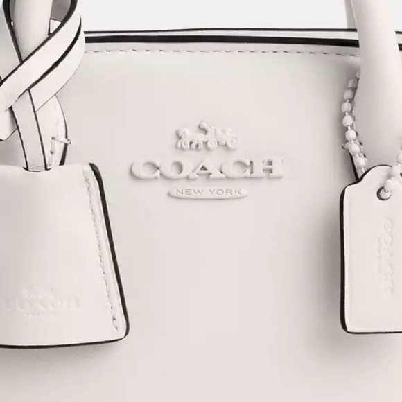 New! Mini Andrea Carryall in SVR/Chalk - Picture 4 of 9